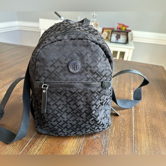 Tommy Hilfiger backpack - Picture 11 of 13